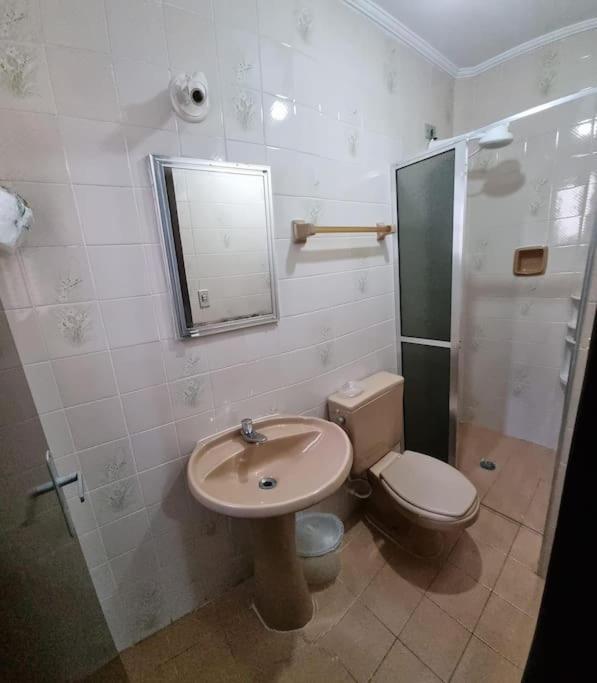 Апартаменты Apartamento Centro - Jardim Caiahu - Монгагуа Экстерьер фото