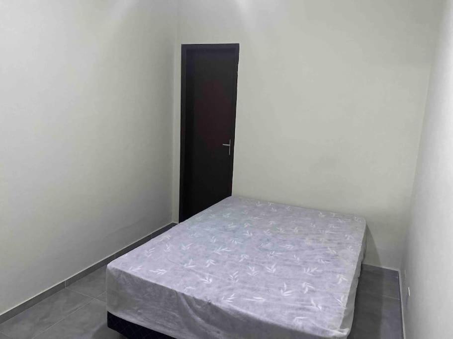Апартаменты Apartamento Centro - Jardim Caiahu - Монгагуа Экстерьер фото